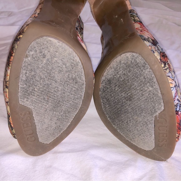 GUESS Gwaero3 Cork Platform Slingback Heels - Picture 10 of 16